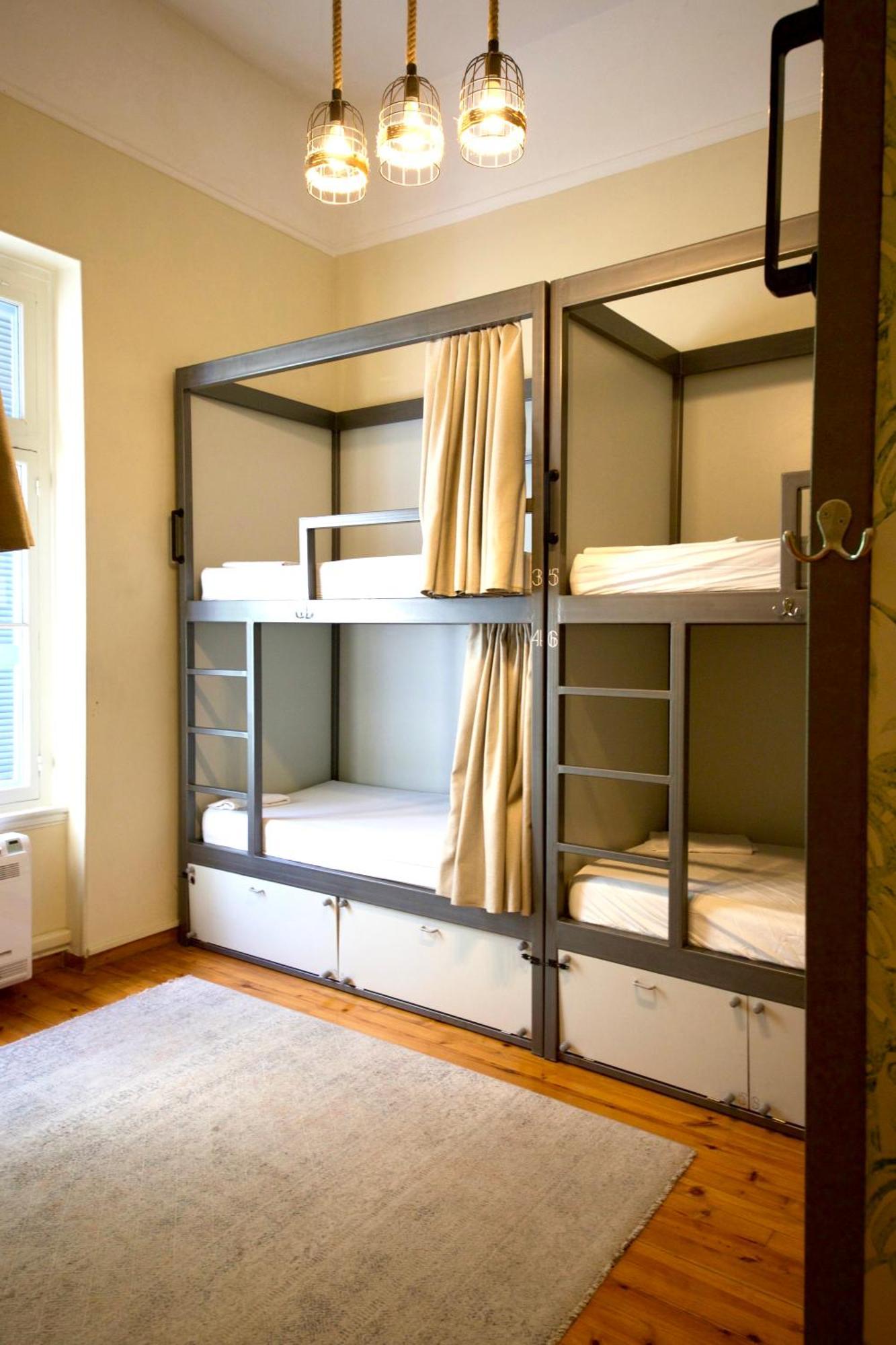 Hostal Baloo Atenas